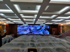 四川法院55寸0mm拼縫拼接屏施工案例