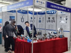 直擊現(xiàn)場丨優(yōu)科儀器儀表攜電磁流量計、質(zhì)量流量計、渦輪流量計精彩亮相淄博石油化工展