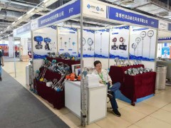 直擊現場丨 淄博愷訊攜熱電偶,壓力表,雙金屬溫度計亮相淄博石油化工展