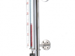 惠科達側裝式磁性翻板液位計的安裝認證及實際應用